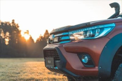 Sada LAZER pro Toyota Hilux Triple-R 750 G2 Elite (12)