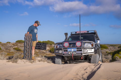 TRED Pro vyprošťovací desky černé s černými hroty - pár (7)