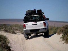 Front Runner systém Pro Bed na korbu pro Toyotu Hilux 2016+ DC (10)