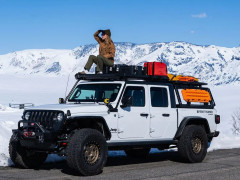 Front Runner Systém Pro Bed se střešním nosičem na korbu 1225 x 1358 pro Jeep Gladiator 2019+