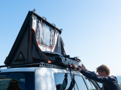 Alu-Cab 2-Sleeper střešní stan černý (8)