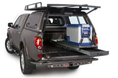 Outback výsuv Modular se zásuvkou 505x1355x140 mm (2)